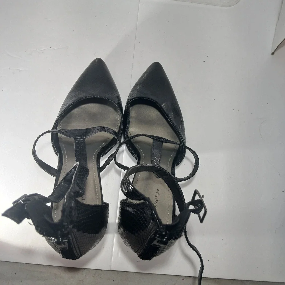 Worthington Pointed Toe Pumps 8.5 Black Snakeskin Strappy Stiletto X881